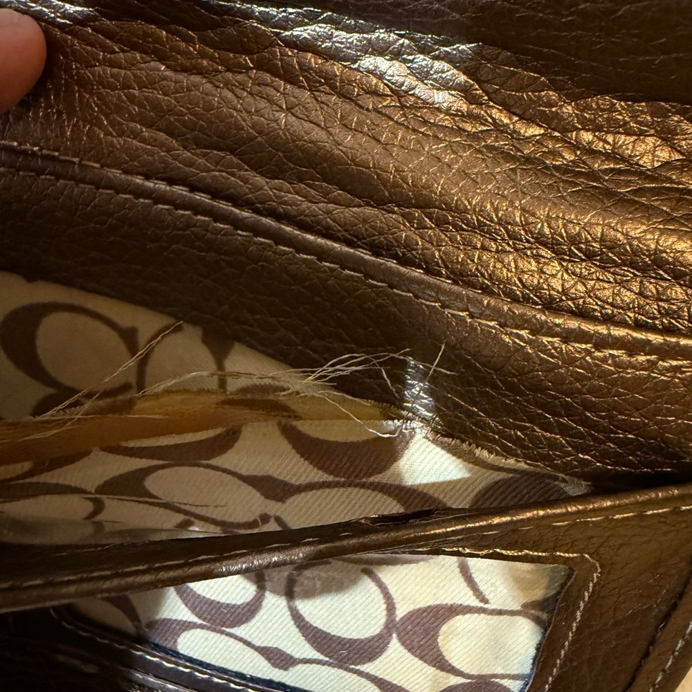 Wallet - Picture 8 of 12